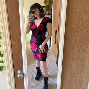 Rosey vintage dress